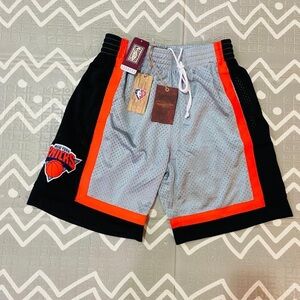 Mitchell and ness vintage retro New York Ny Knicks basketball shorts